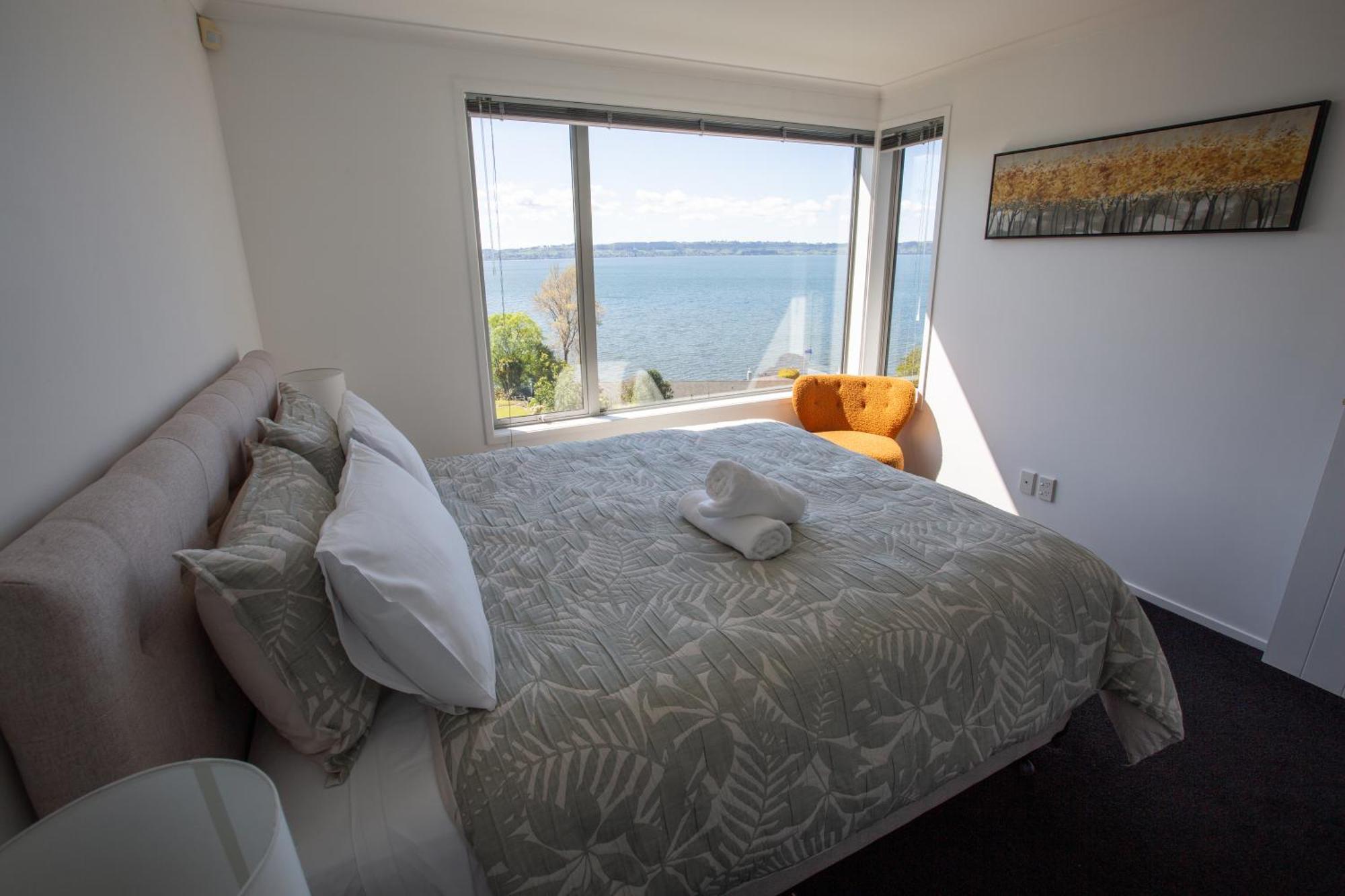 Rotorua Serenity Lakeview Retreat Exterior photo