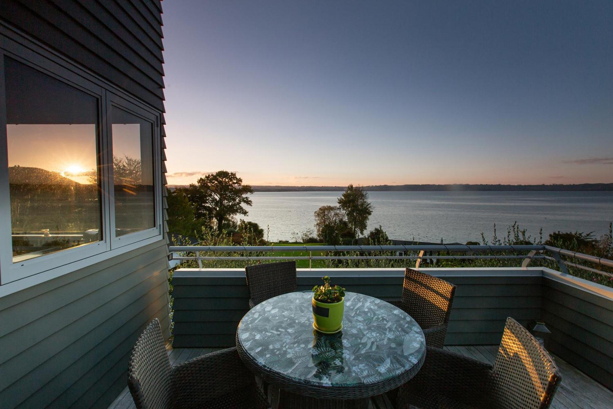 Rotorua Serenity Lakeview Retreat Exterior photo