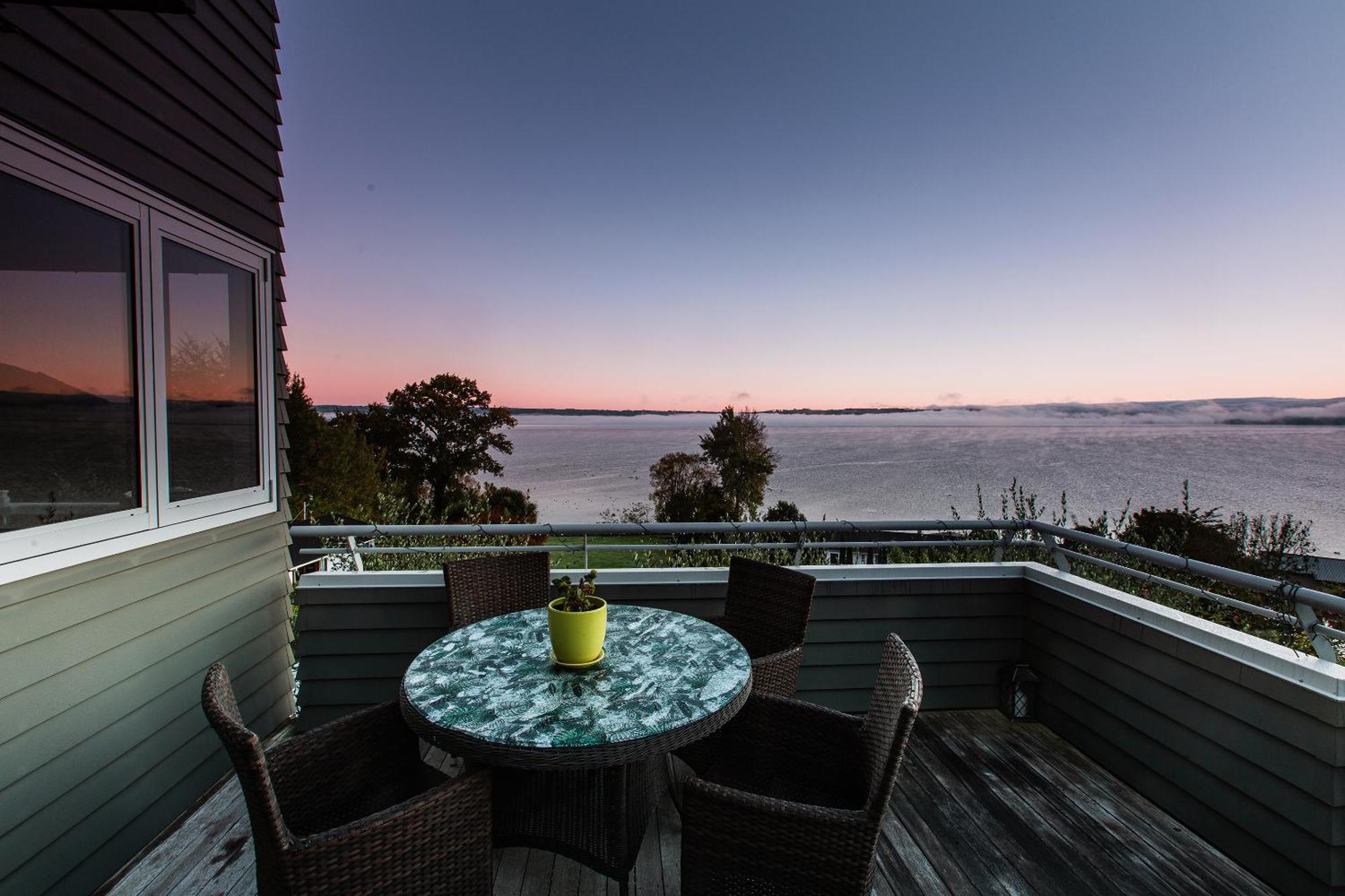 Rotorua Serenity Lakeview Retreat Exterior photo